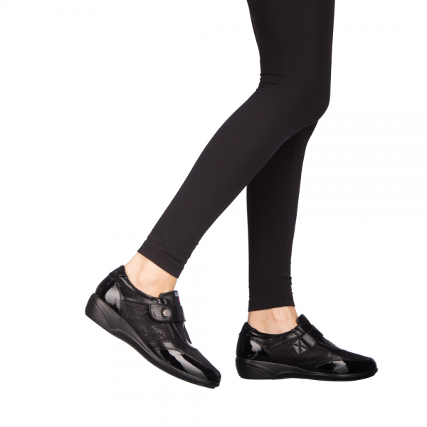 Γυναικεία casual παπούτσια Strena μαύρα, 4 - Kalapod.gr